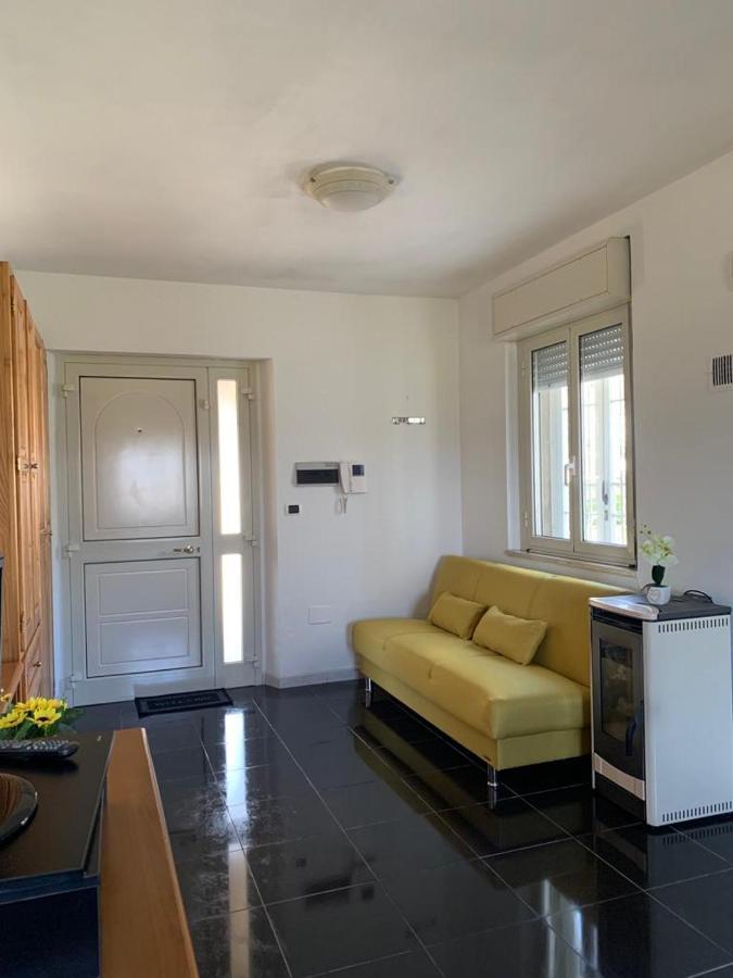 Casa Civico22 Villa Fratta Todina Luaran gambar