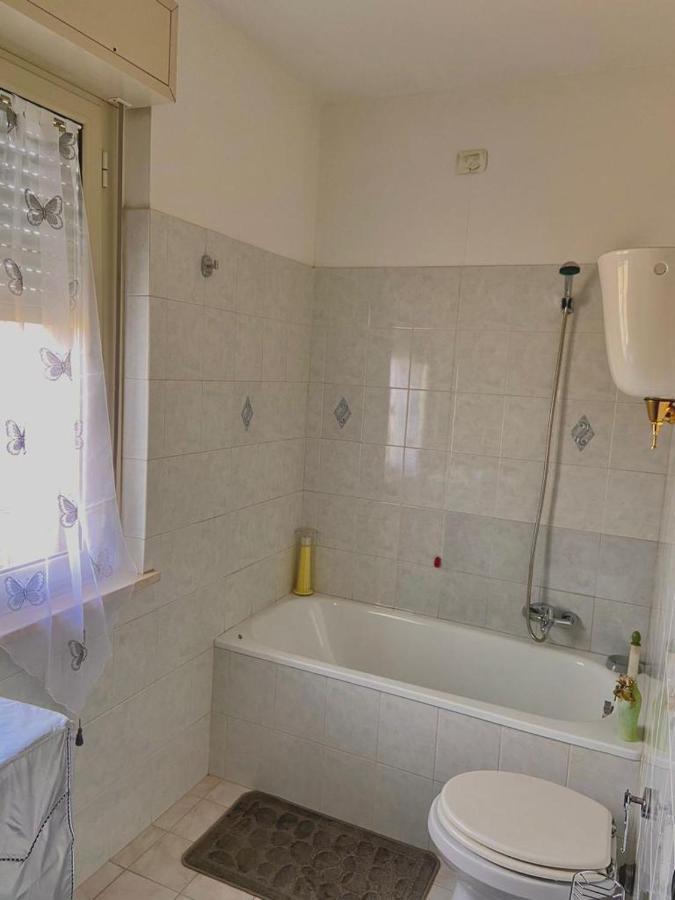 Casa Civico22 Villa Fratta Todina Luaran gambar
